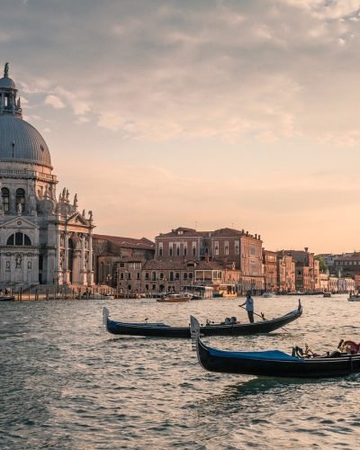 channel, venice, gondolas-3547224.jpg